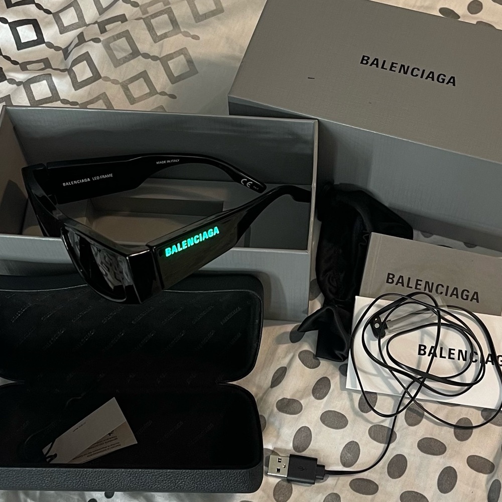 🔥BALENCIAGA LED 😎🔥